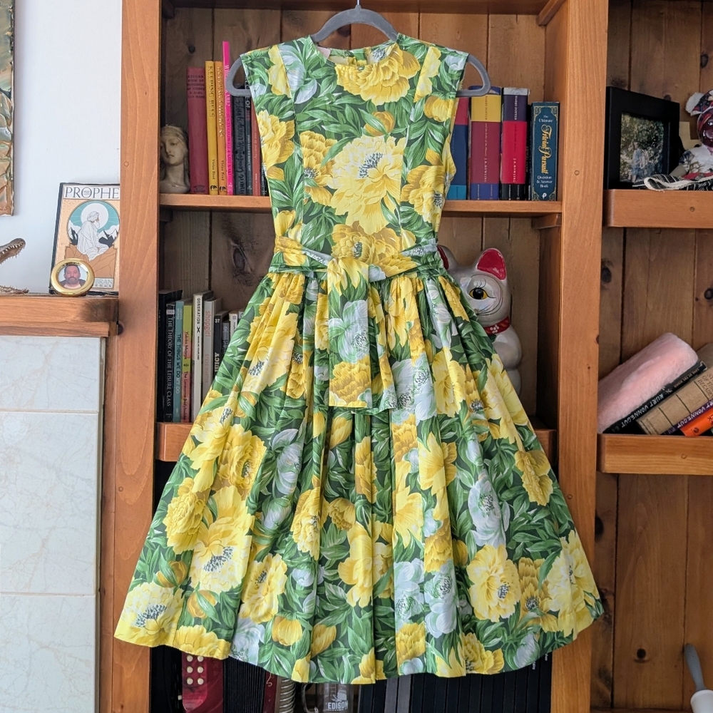 Yellow Floral Fit-and-Flare Dress - Sleeveless Vintage-Inspired
